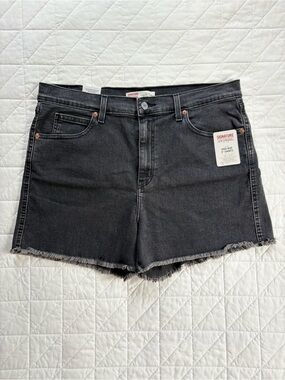 Levi's High-Rise Washed Black Denim Shorts – Distressed Hem - Size 14/32 NWT